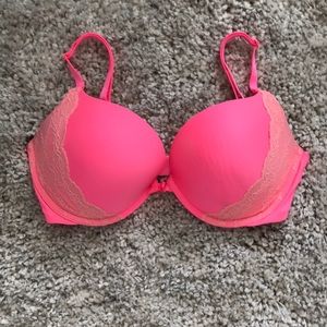 Pink Victoria’s Secret Bra 34DD